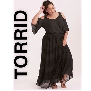 Torrid NWT lace/chiffon skirt
